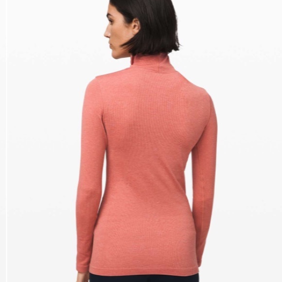Lululemon Yin Vibes Turtleneck - Picture 6 of 10